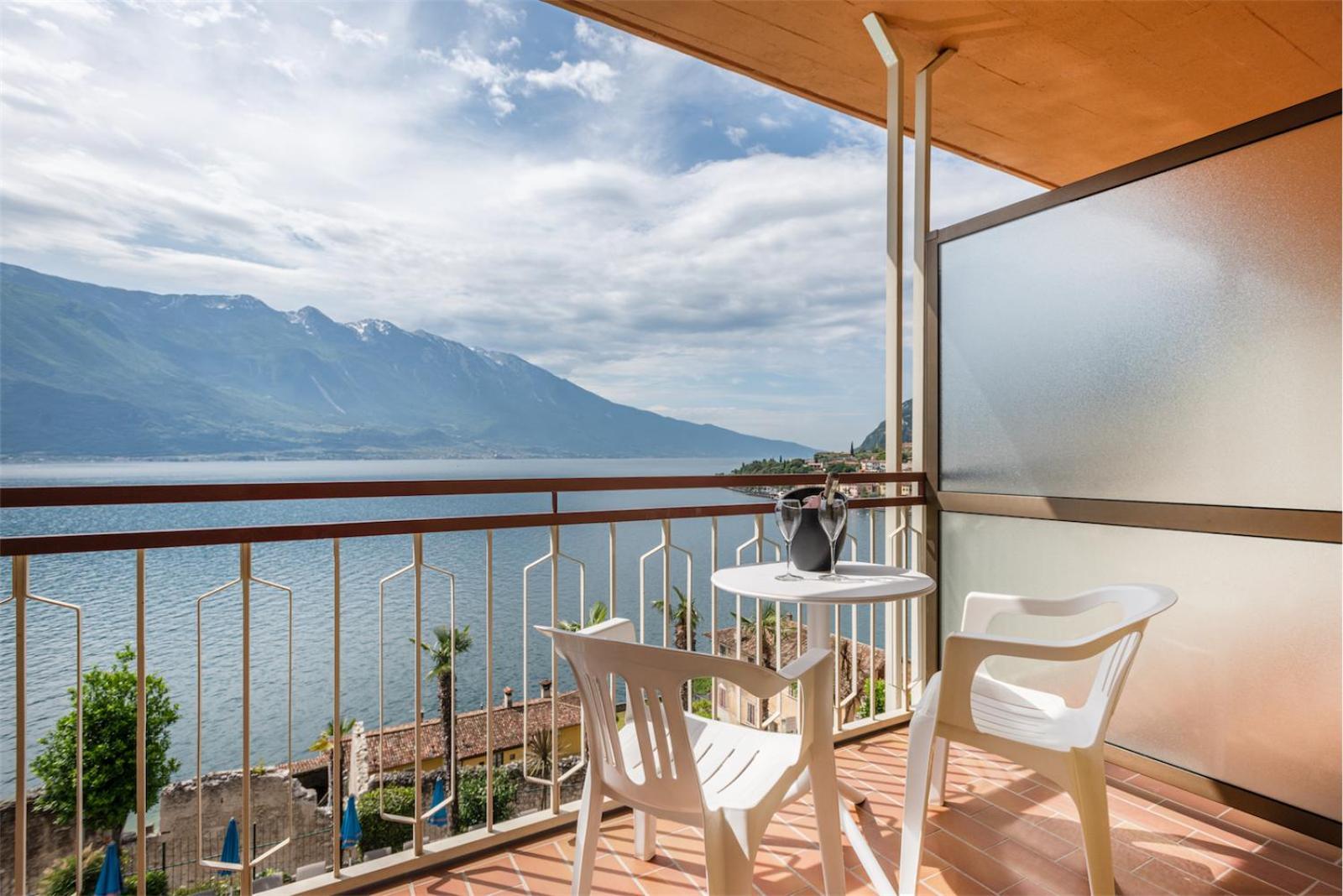 Hotel Splendid Palace Limone sul Garda Habitación foto